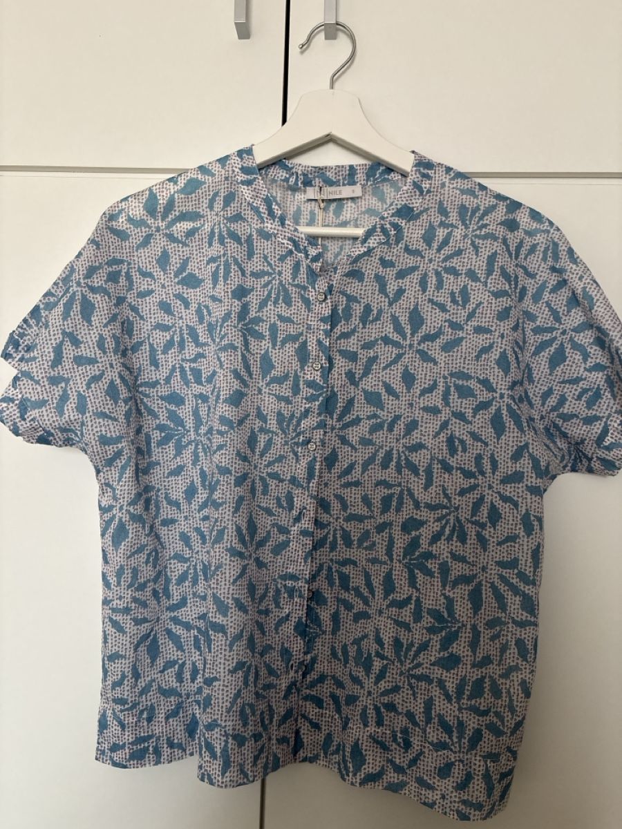 Nile Blusen: Nile Bluse  Grösse S Weiss Blau – Neu (gemäss Beschreibung) aus langenthal von rundholz7