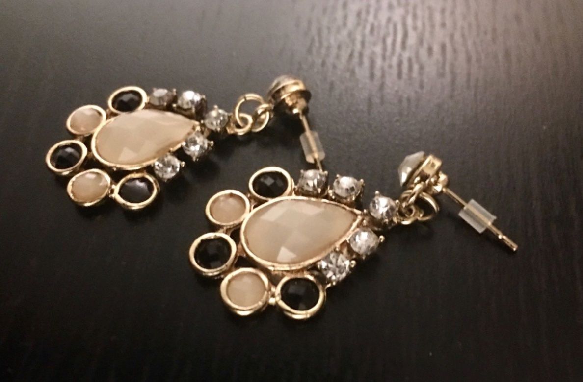 Ohrringe & -stecker: Süsse Ohrringe aus Metall - rosa ODER schwarz-weiss – Neu und originalverpackt aus Basel von La_Campanella 2