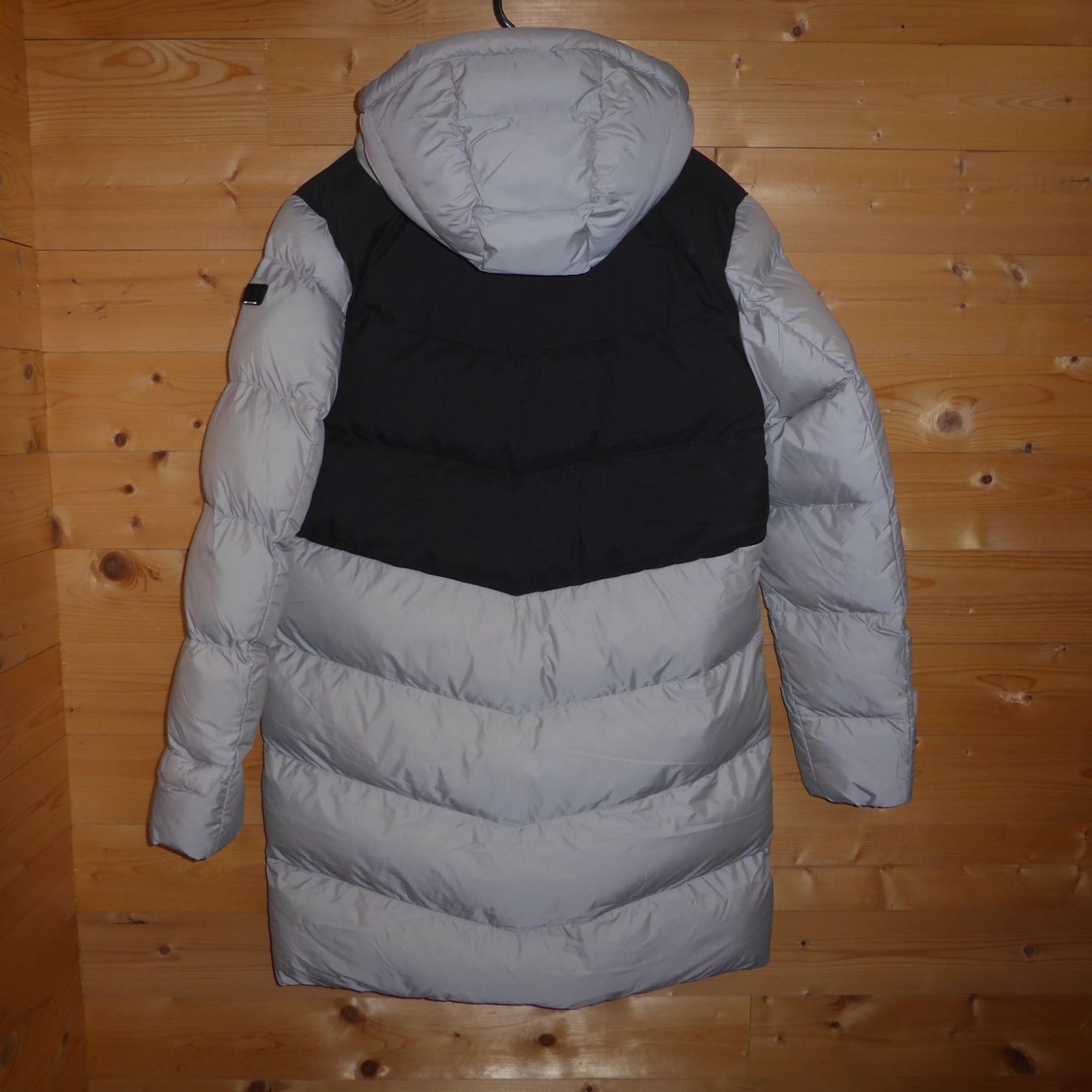 Helly Hansen Cappotti: Wintermantel HELLY HANSEN, Gr. L – Usato da St.Gallen venduto da regenbogen5 2