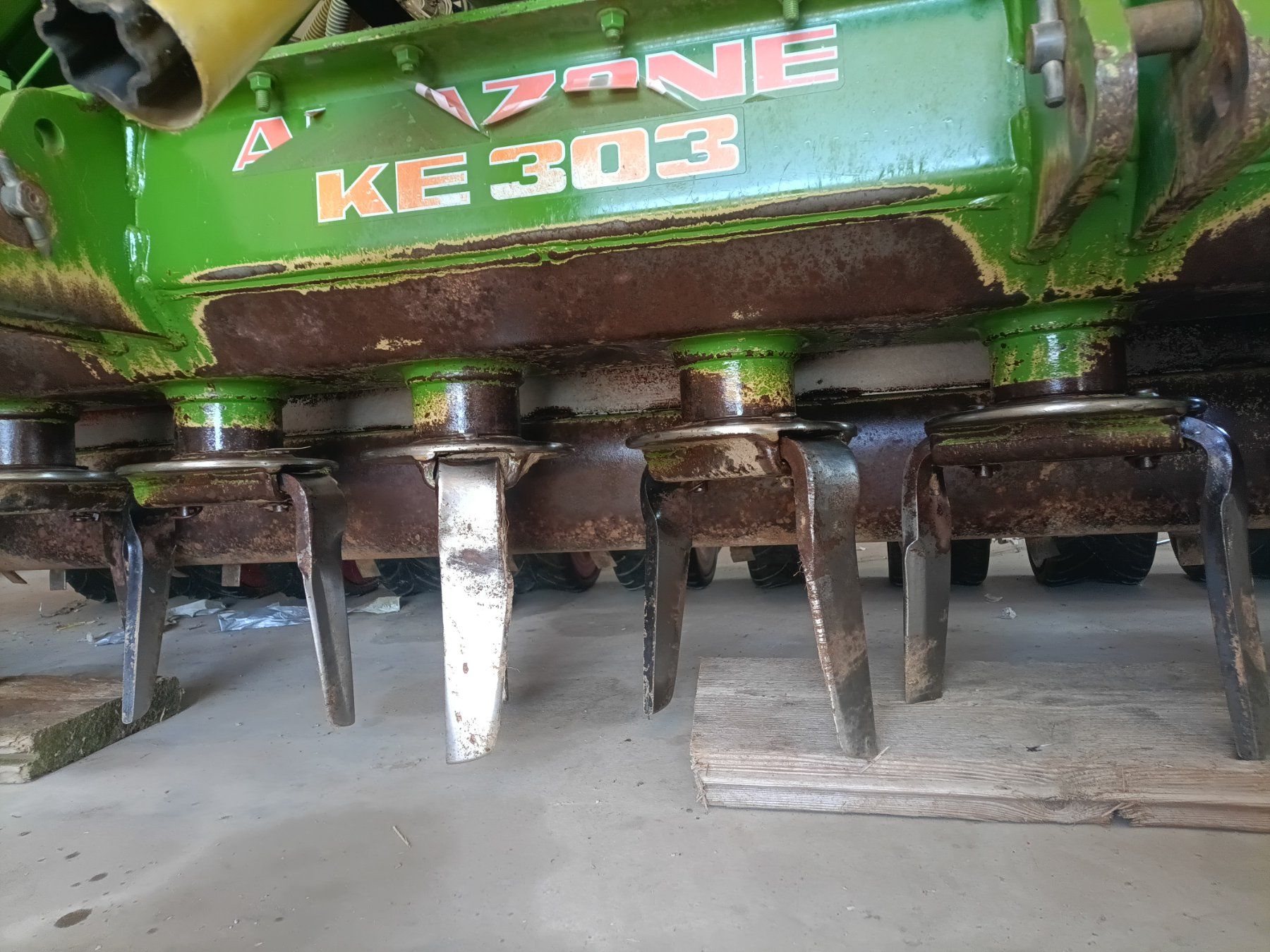 Amazone Tutte le macchine: Sähkombination Krummenacher / Amazone 3.0 Meter – Usato da Lyssach venduto da Edaros 1