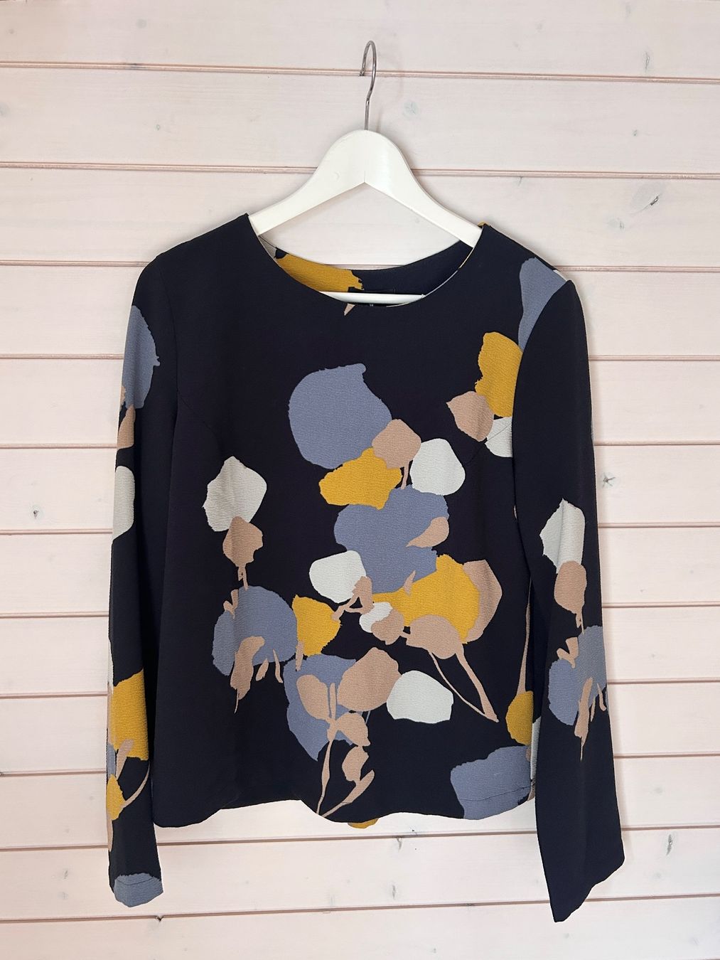 Opus Tops: Opus Top - Gr. 38 – Gebraucht aus Illnau von Monkky 1