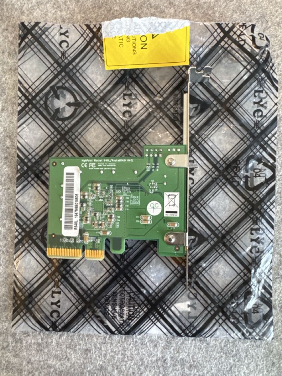 Disques durs: Highpoint RocketRAID 640L SATA RAID Controller – Défectueux à Uitikon Waldegg par polento1979 1