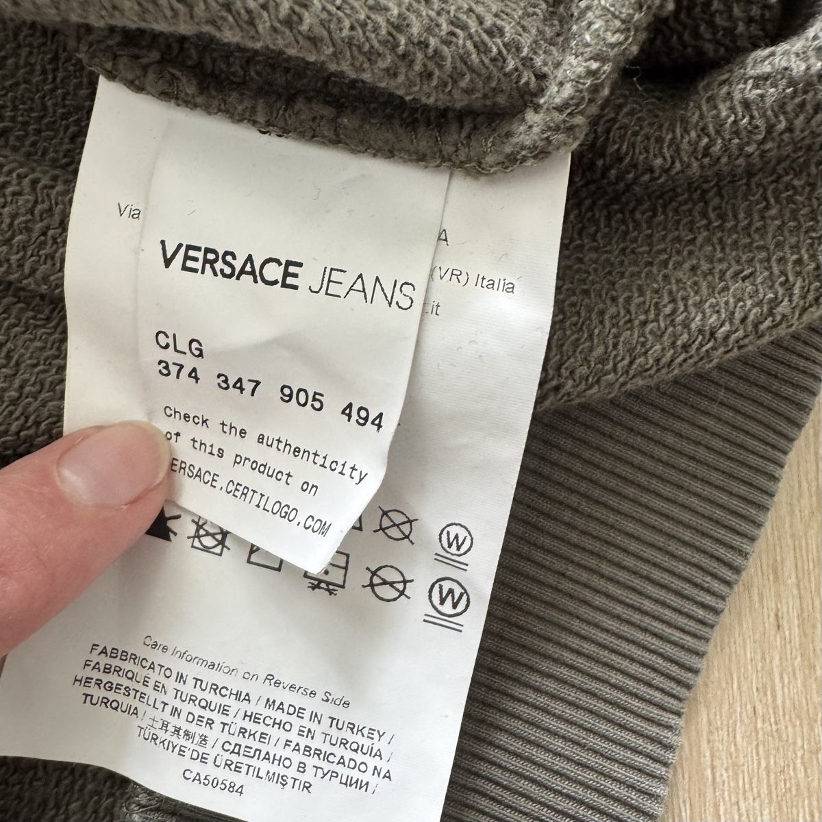 Versace Pullover & Sweatshirts: Pull Versace Jeans Taille M – Neu (gemäss Beschreibung) aus Colombier NE von kajo04 4