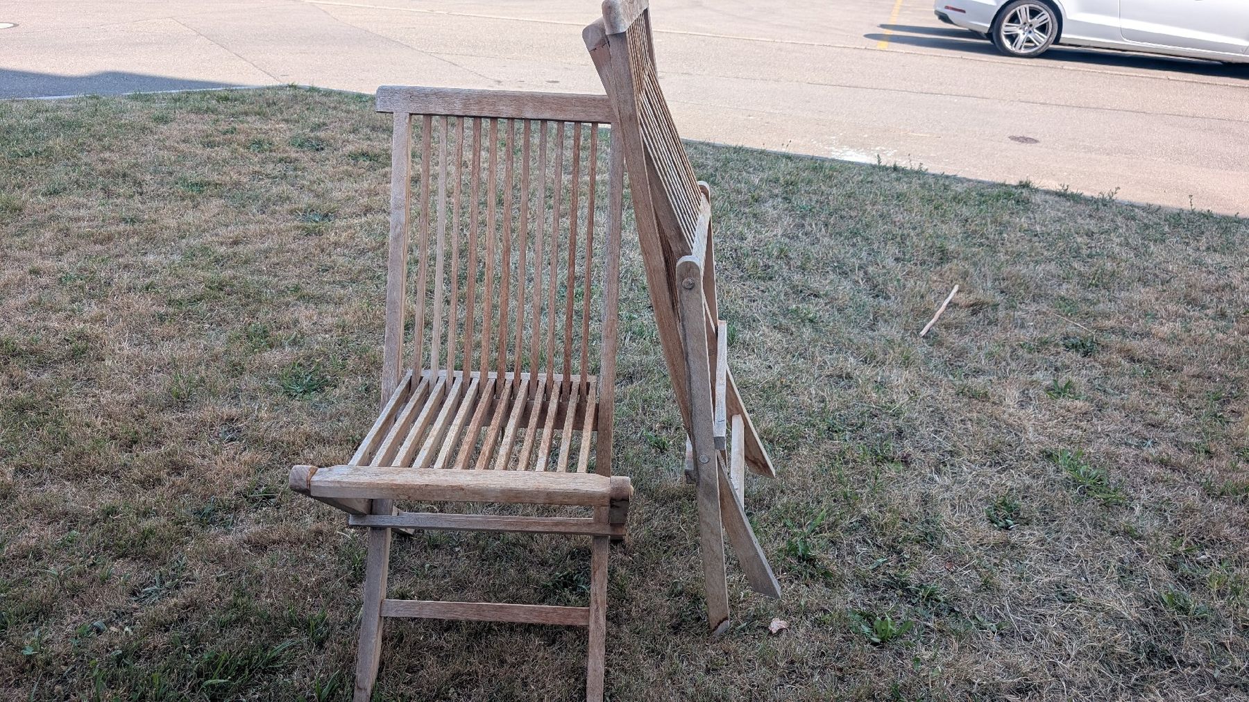 Ikea Set di tavolo e panche: Gartentisch und 2 Stühle Holz gebraucht – Usato da Bremgarten AG venduto da Tabea1108