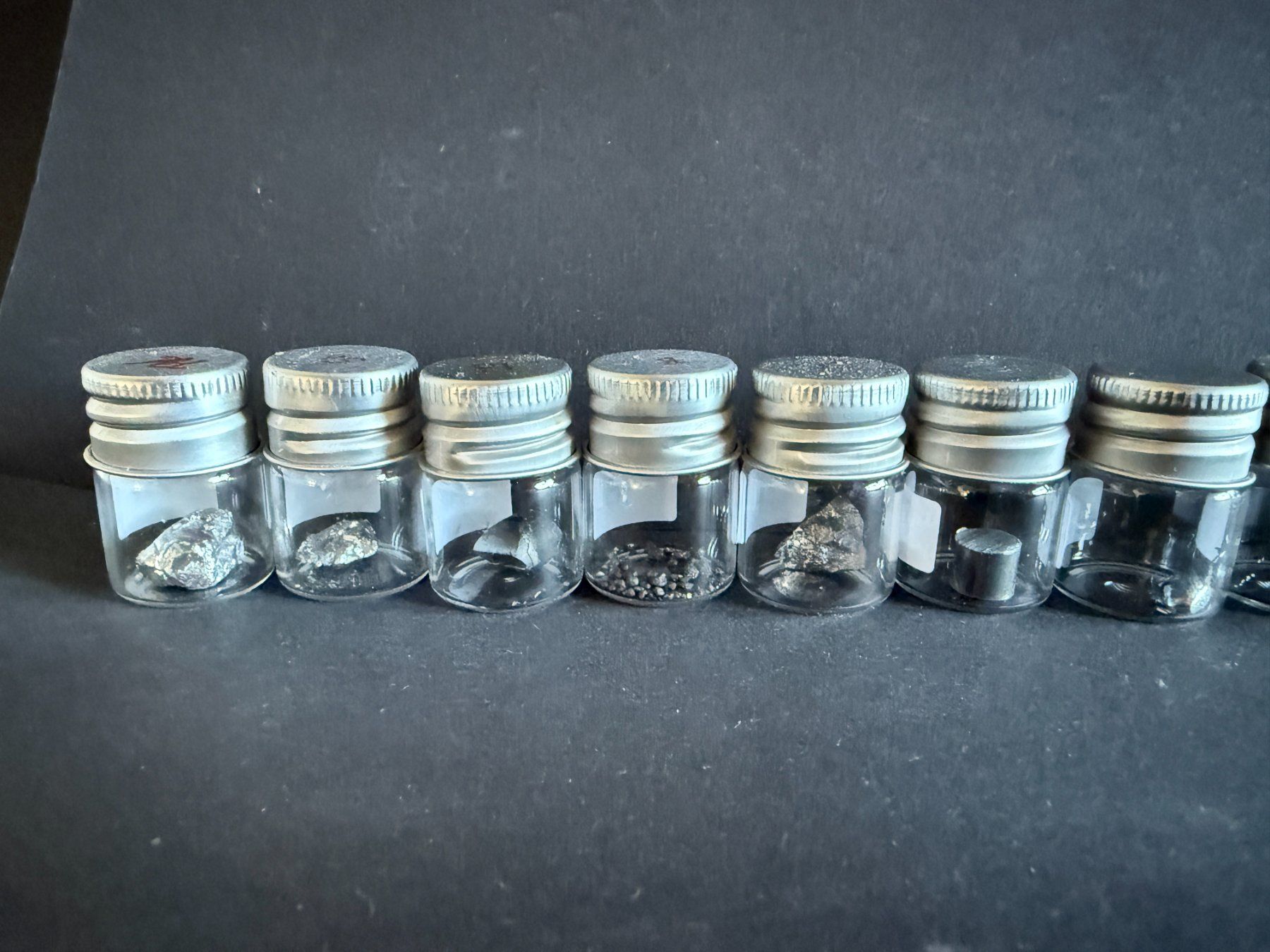 Kit di costruzioni: Elementsammlung 25 chemische Elemente - schöne Stücke! – Nuovo (secondo la descrizione) da Lützelflüh-Goldb venduto da Elementis 4