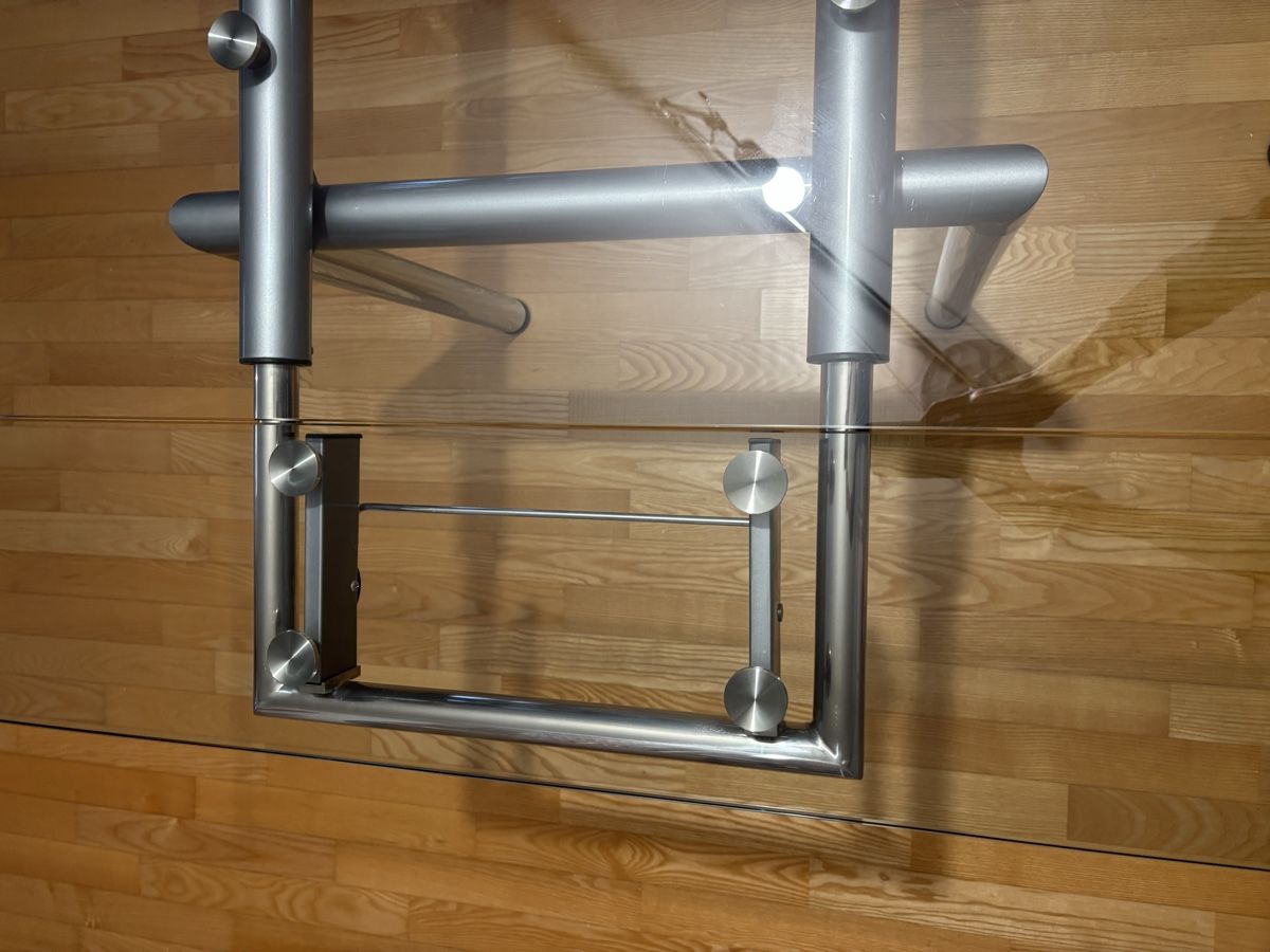 Tavoli: Extendable glass table – Usato da Zürich venduto da Allegra14 4