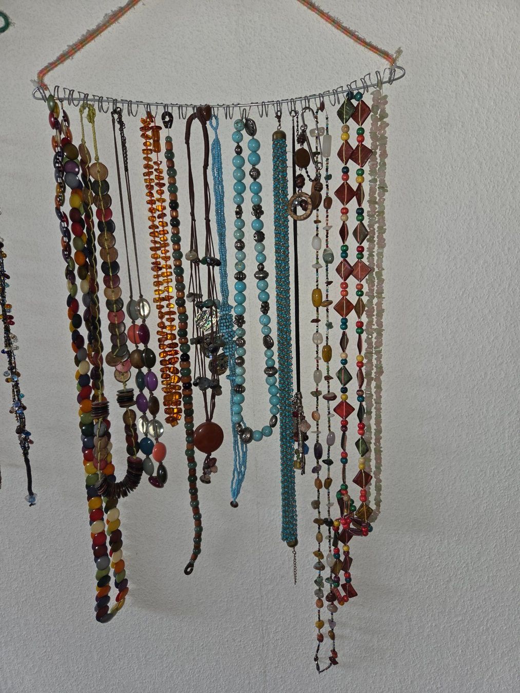 Colliers: Modeschmuck  Ketten 13+1 – D'occasion à Gossau SG par oreliefredy