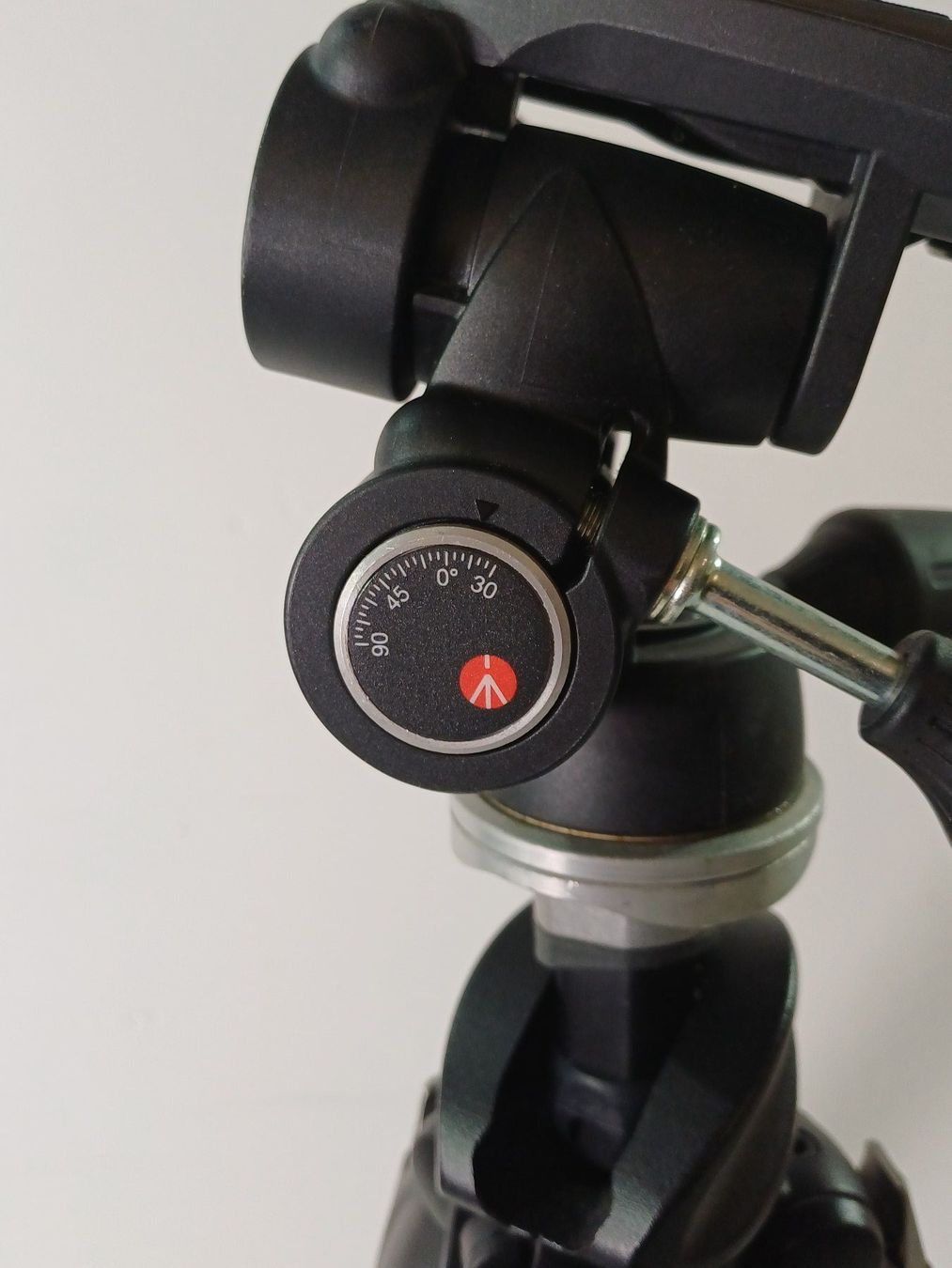 Manfrotto Stative & Stativköpfe: Stativ Manfrotto Pro Aluminium – Gebraucht aus Luzern von IG_Arbeit 3