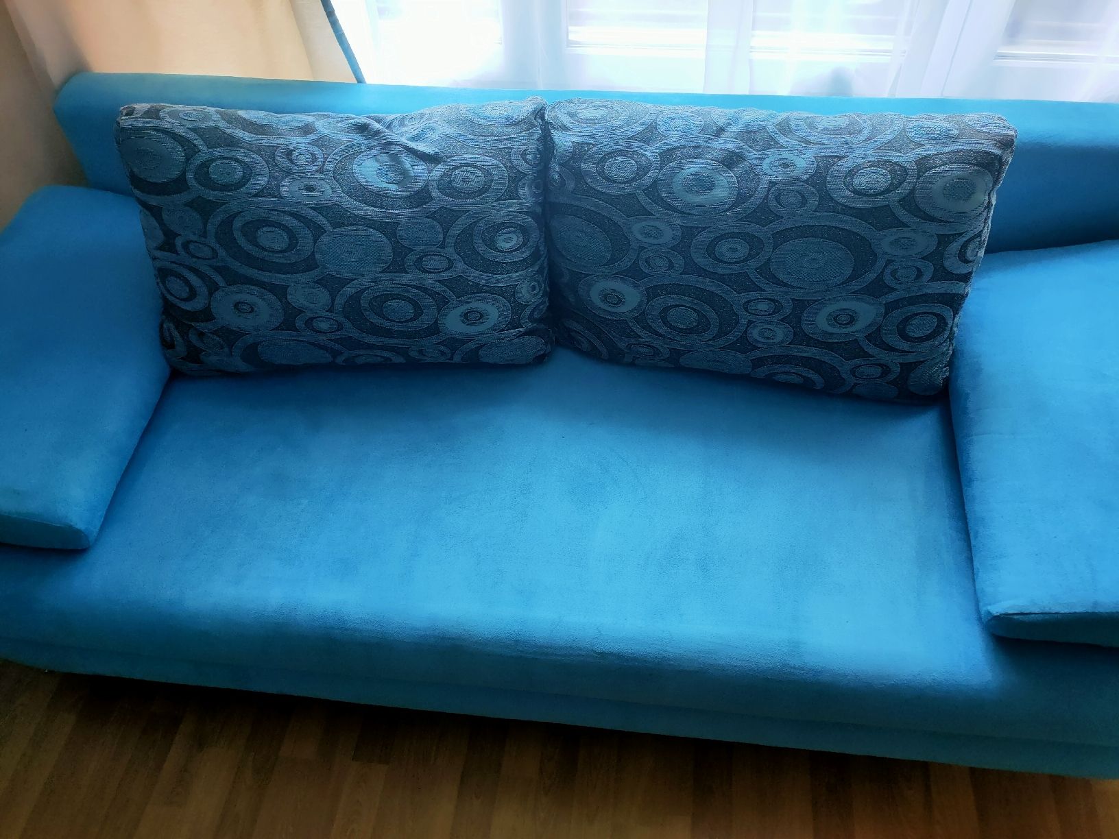 Sofas: Sofa comfortable for sleeping  – D'occasion à Zürich par mar_dl57 2