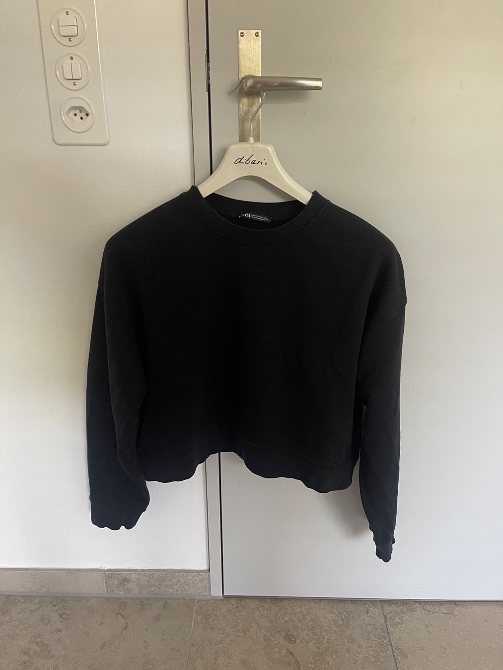 Zara Pulls & Sweat-shirts: Zara schwarzer Pullover – D'occasion à Zürich par WeisserPlanet