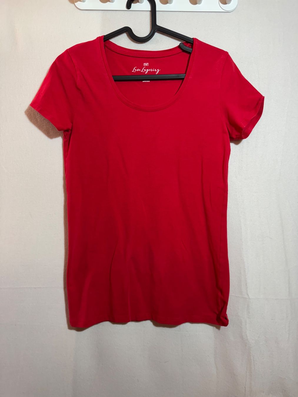 Top: Schönes rotes Basic Top von F&F Gr. 36 – Usato da Grosswangen venduto da second_hand_dress