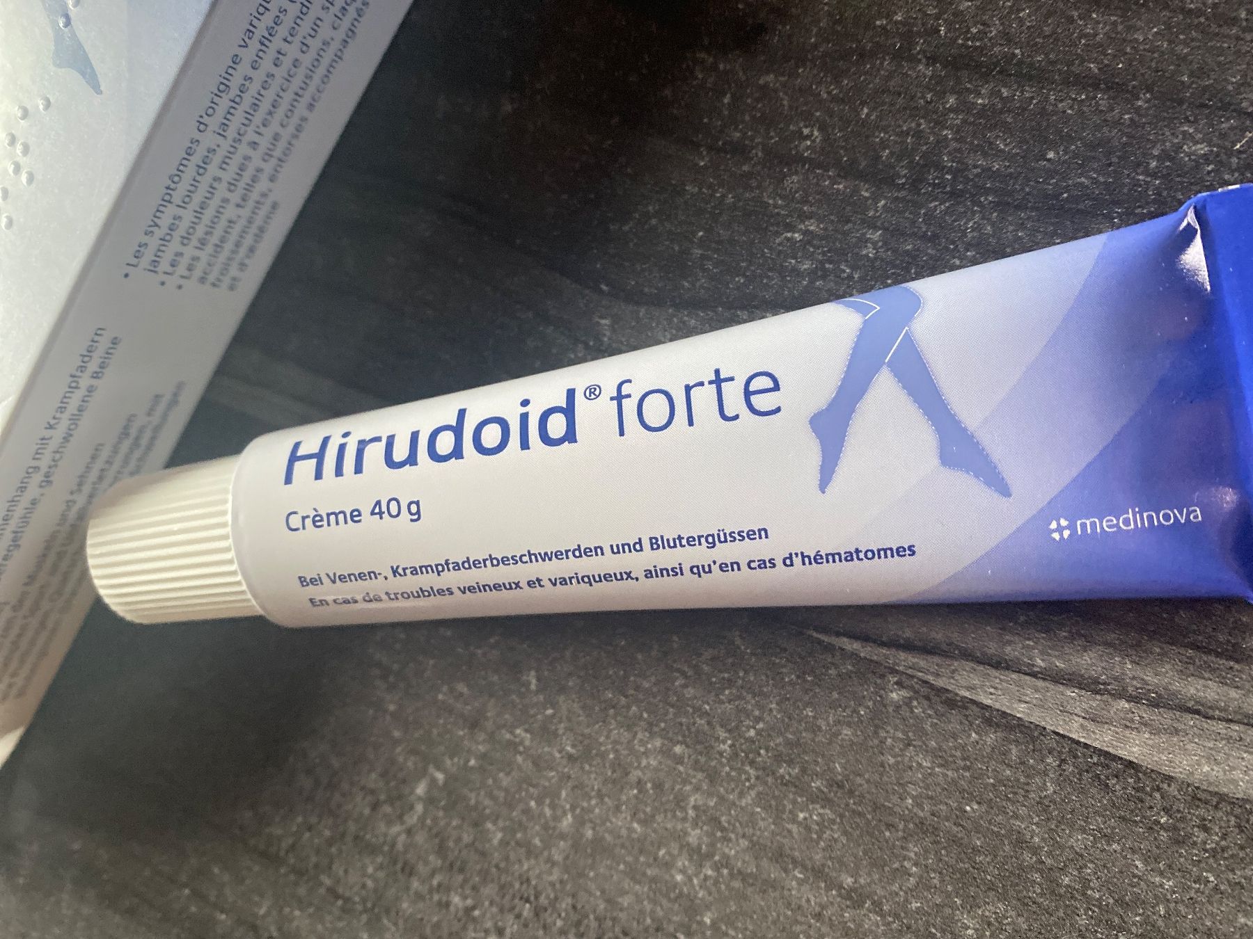 Idratazione: Hirudoid crème jambe 40g – Nuovo e nell'imballaggio originale da Chamoson venduto da Pince26 1