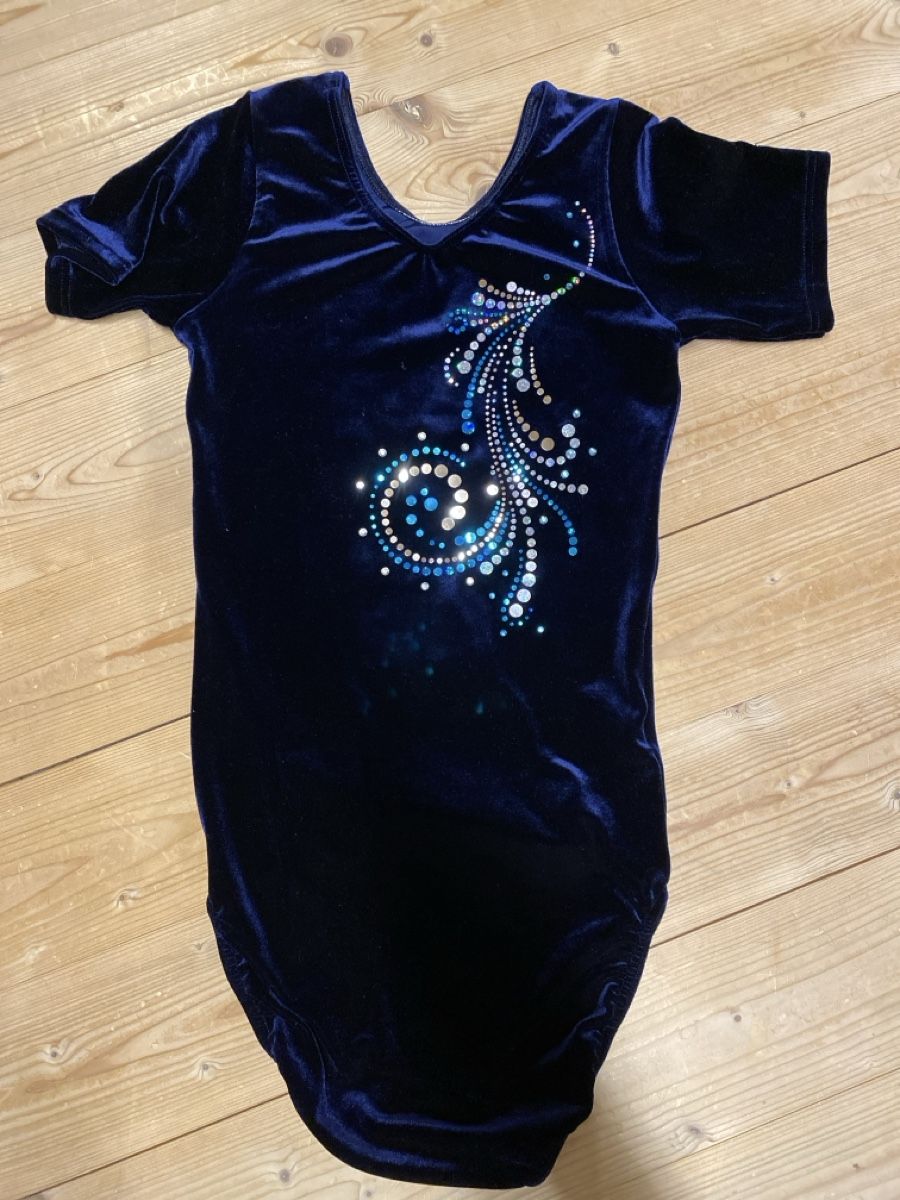 Scarpe, pantaloni & magliette da ginnastica: Turndress Geräteturnen Grösse S – Usato da Sissach venduto da elibis 1