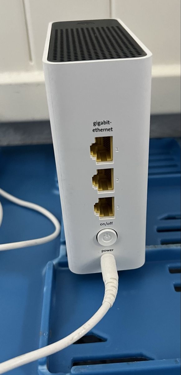 Swisscom Wlan: Swisscom WLAN-Box – Gebraucht aus Mumpf von anelva 1