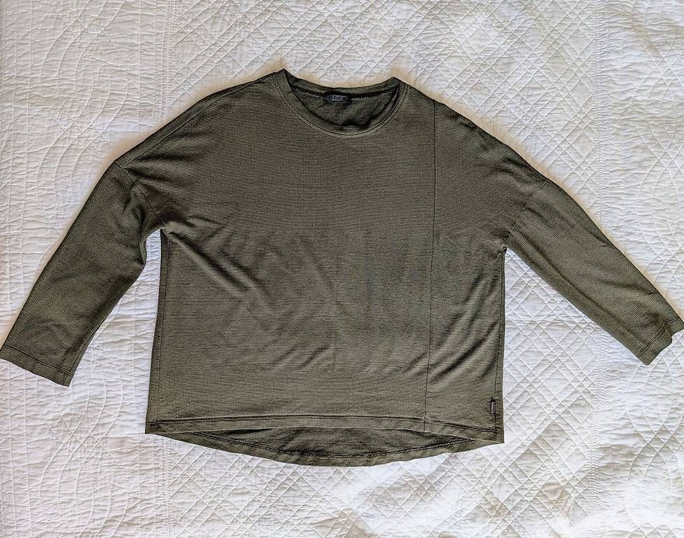 T-Shirts: OSKA Shirt – Gebraucht aus Langenthal von pwn_j7rz