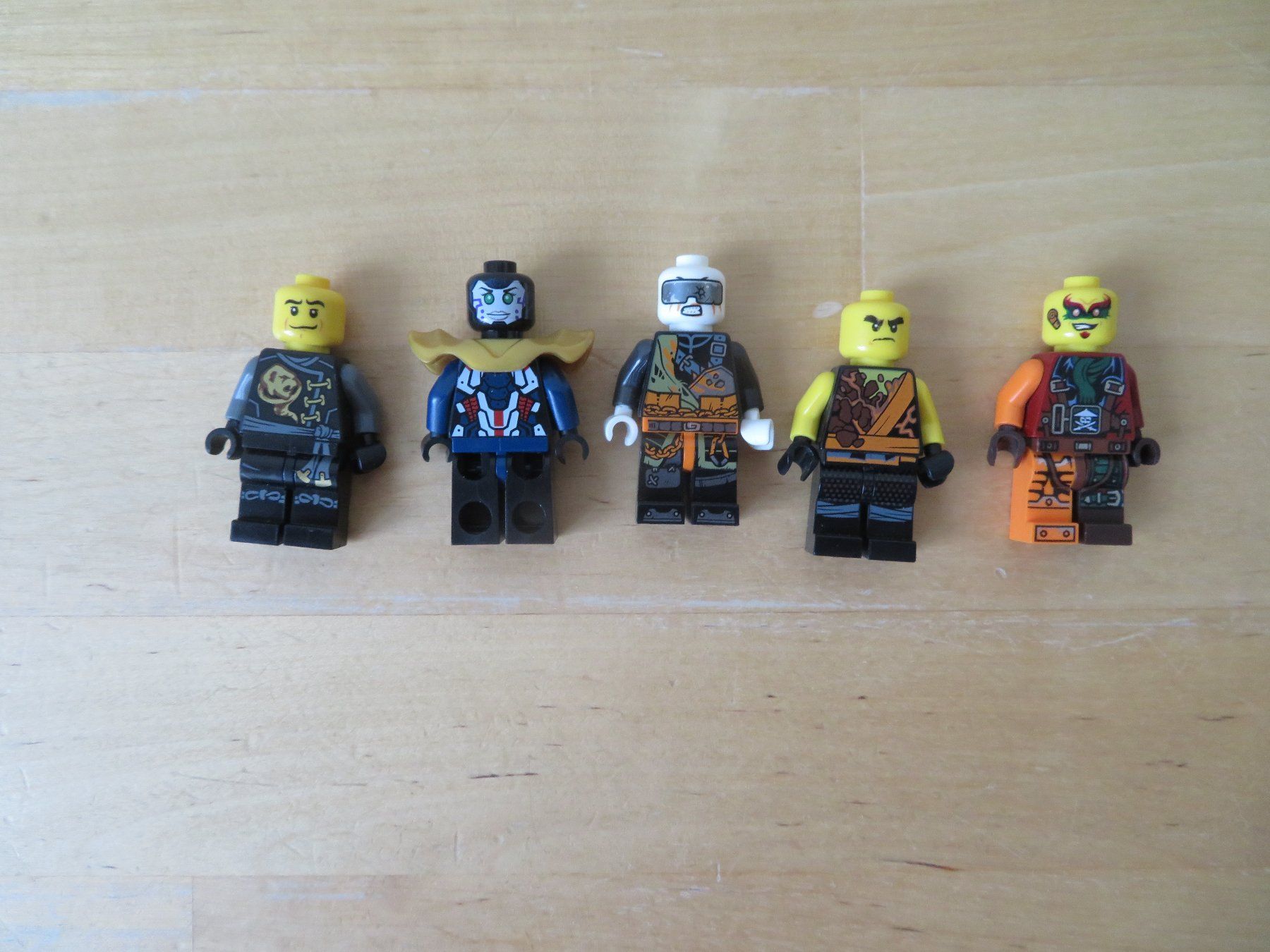 Lego Spielzeuge: LEGO Figuren – Gebraucht aus Zürich von piroma