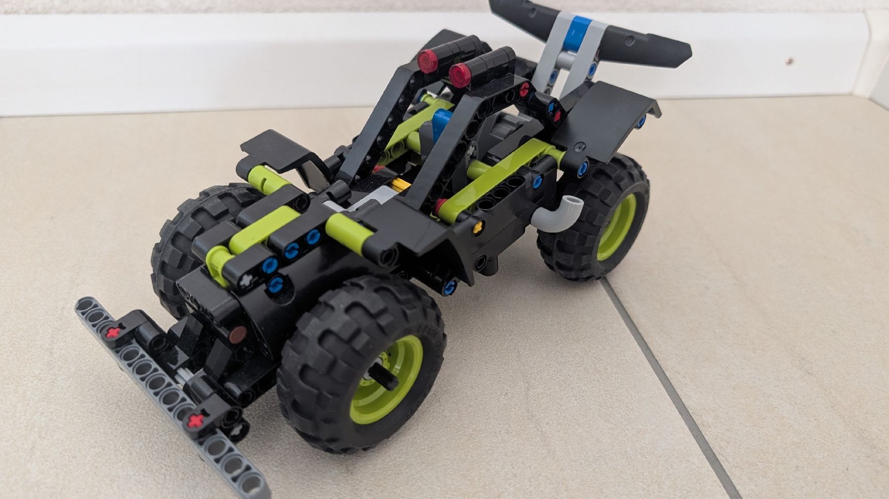 Lego Kit di costruzioni: LEGO Technic 42118 Monster Jam Grave Digger Buggy pullback – Usato da Möhlin venduto da hans_d 2