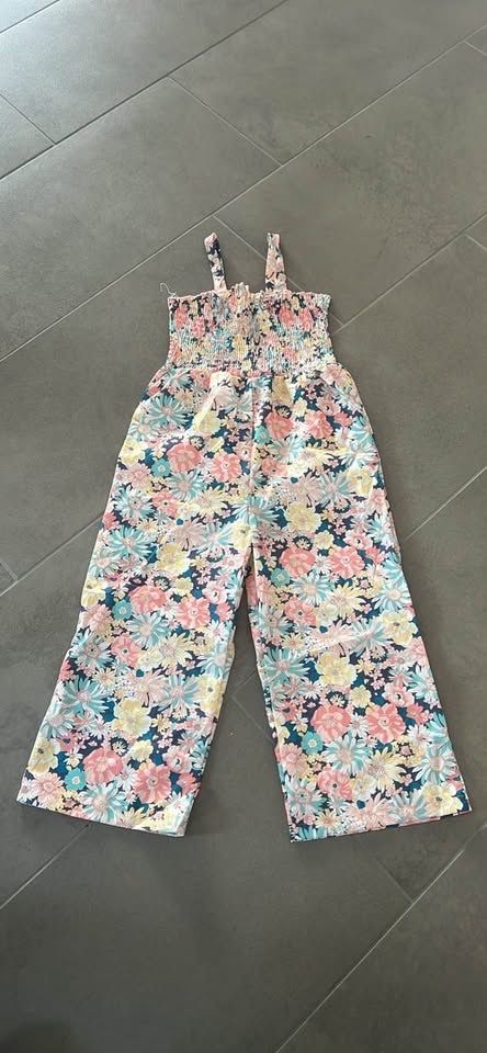 Tute: Mädchen Jumpsuit Blumenmuster Gr. 110/116 – Nuovo (secondo la descrizione) da Seon venduto da Sunny-Schmuck78