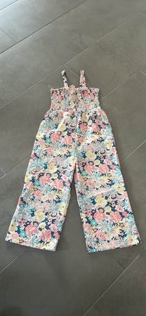 Mädchen Jumpsuit Blumenmuster Gr. 110/116