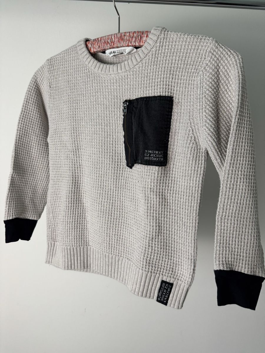 H&M Pullover & Sweatshirts: Boys Pullover H&M, Size 122/128 – Gebraucht aus Zürich von AninANILOKIN