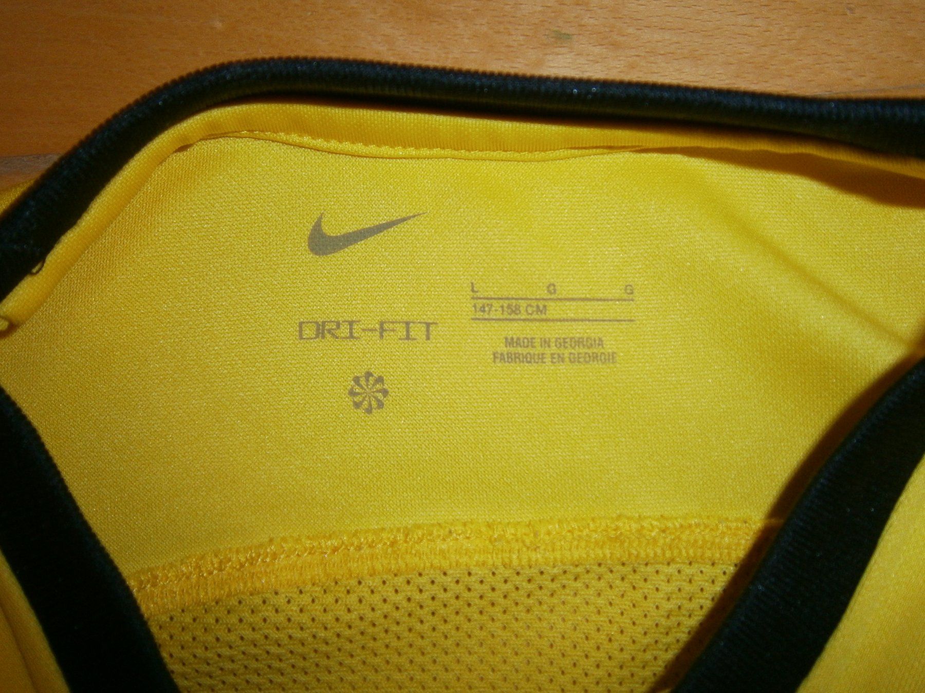 Nike Canottiere & Pantaloni: YB Trikot – Usato da Glarus venduto da swimmy 3