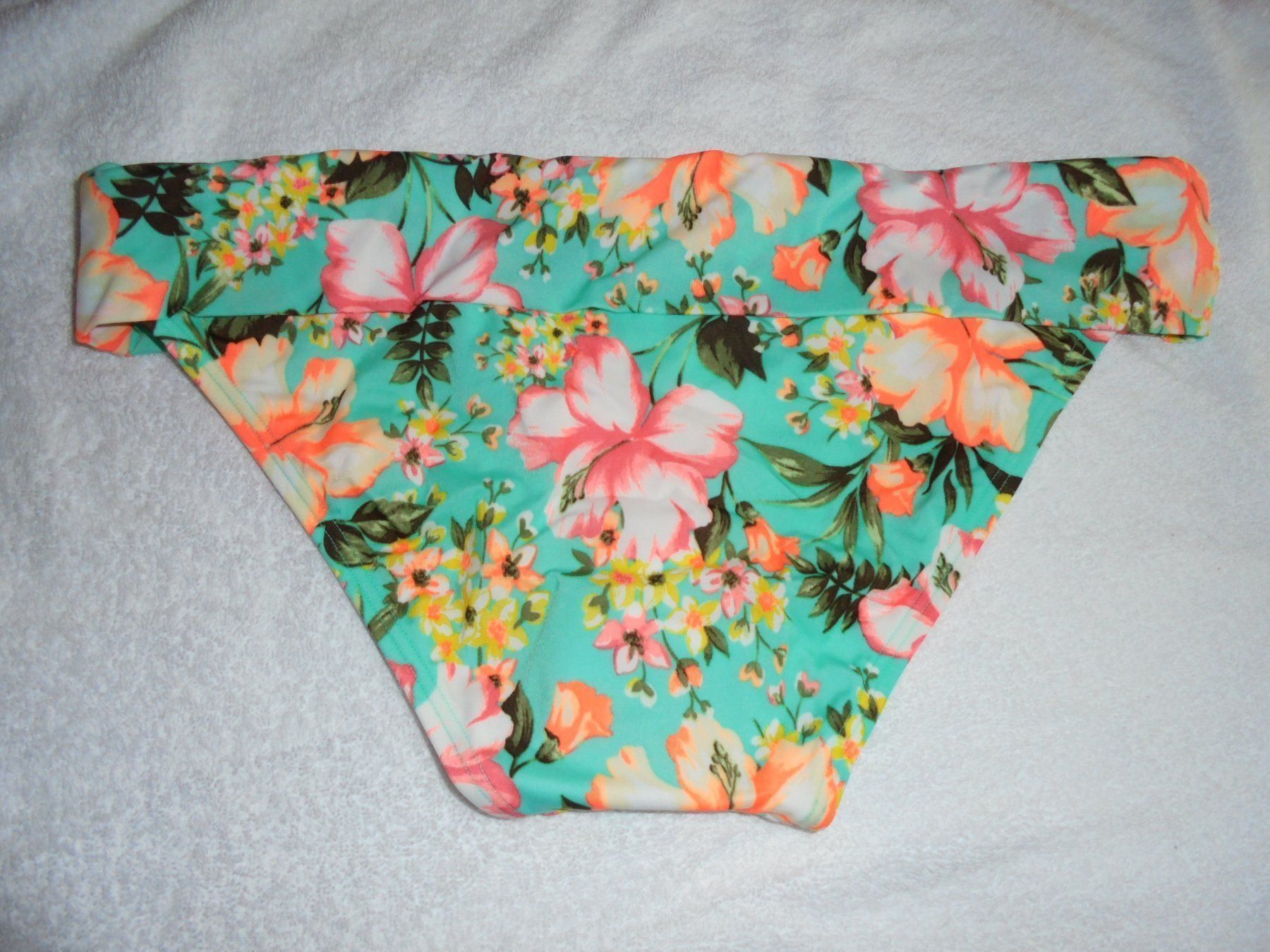 Victoria's Secret Costumi da bagno & Bikini: VICTORIA'S SECRET BIKINI-HOSE GRÖSSE M – Nuovo e nell'imballaggio originale da Aarau Rohr venduto da PinkSchwein 4