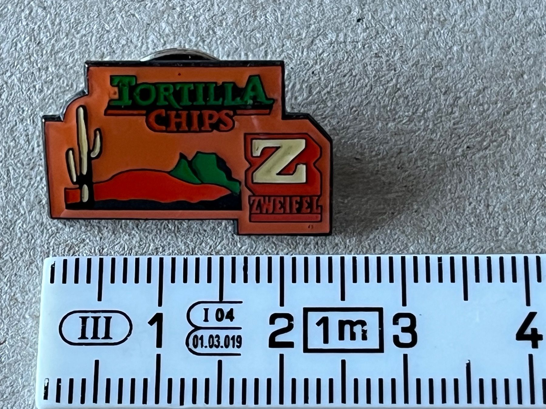 Plaketten & Abzeichen: 2 Zweifel Pins – Gebraucht aus Zürich von Gurkis 6