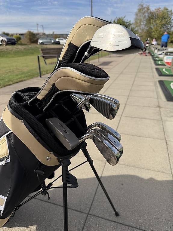 Mazze & Set: Damen Golfset Rechts – Usato da Niederdorf venduto da nat_9fnv 2