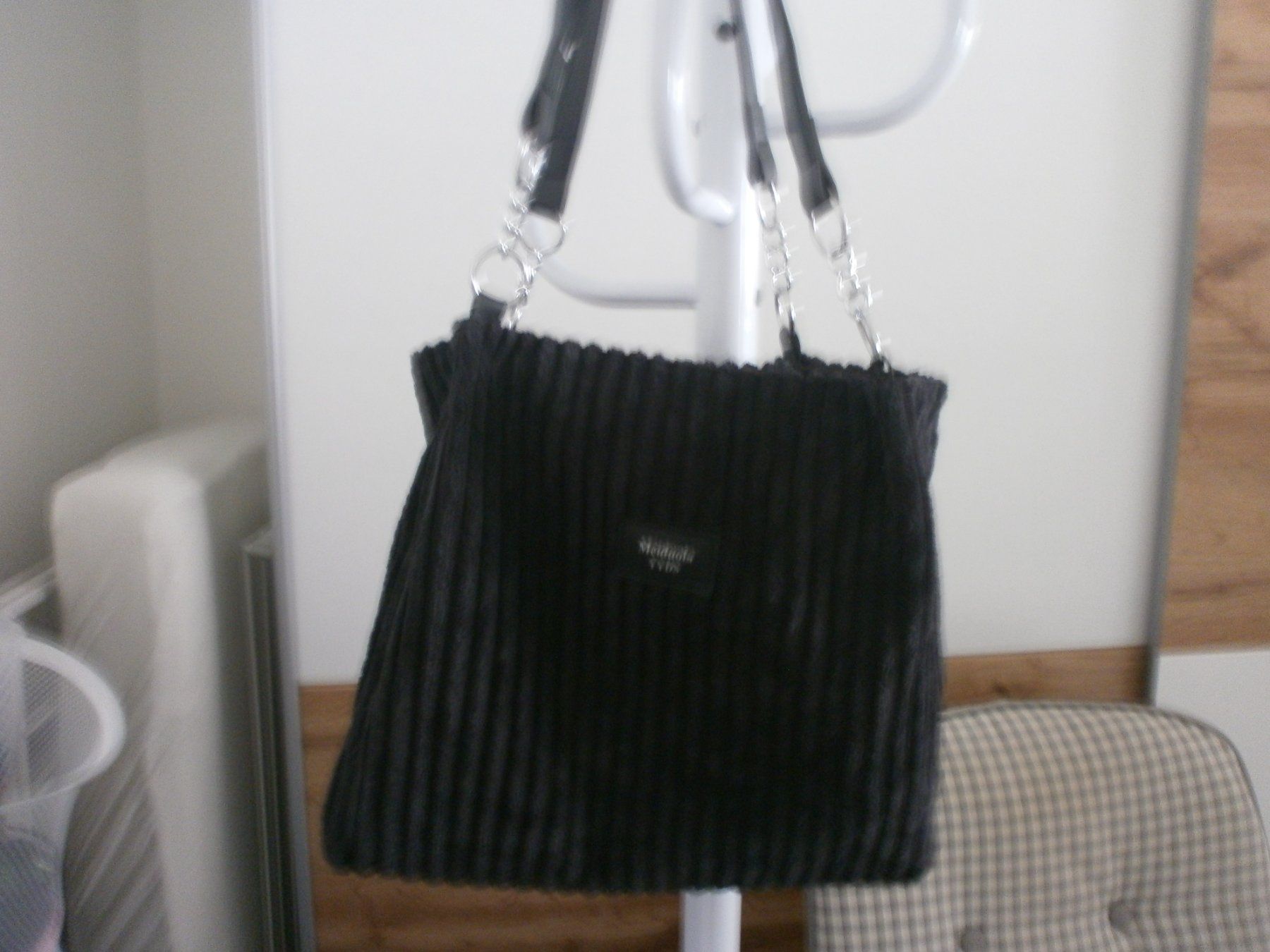 Borse da donna: Tasche schwarzes Cord – Usato da Pratteln venduto da Sorbet