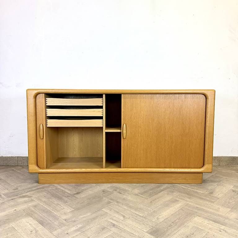 Cassettiere: Mid Century dänisches Eiche Sideboard DYRLUND – Usato da basel venduto da vintory.ch 2