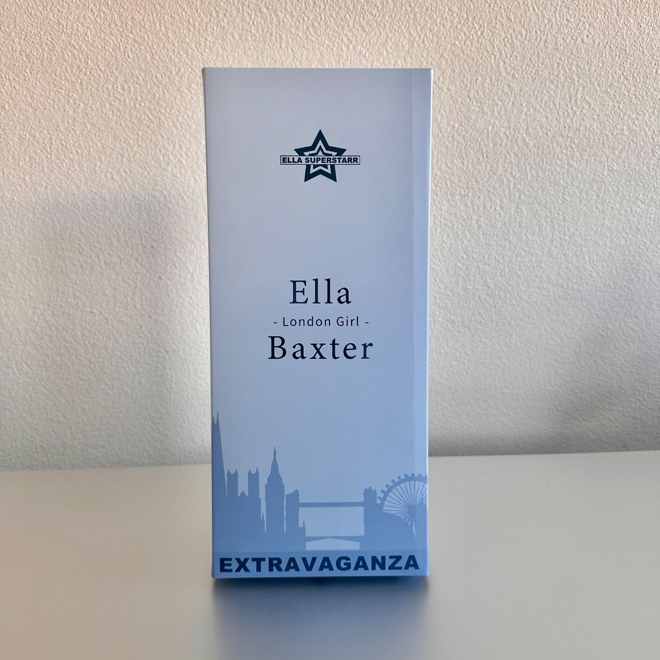 Bambole: NEW > Ella Baxter Ella Superstarr Collectible Doll – Nuovo e nell'imballaggio originale da Zürich venduto da smackpix 5