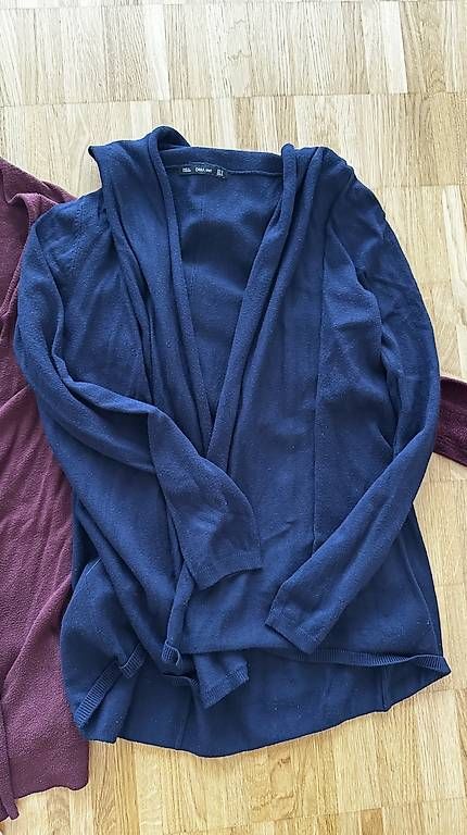 Vestes: Knut Cardigan dunkelblau Gr. 36 – D'occasion à Basel par R__Mueller 4
