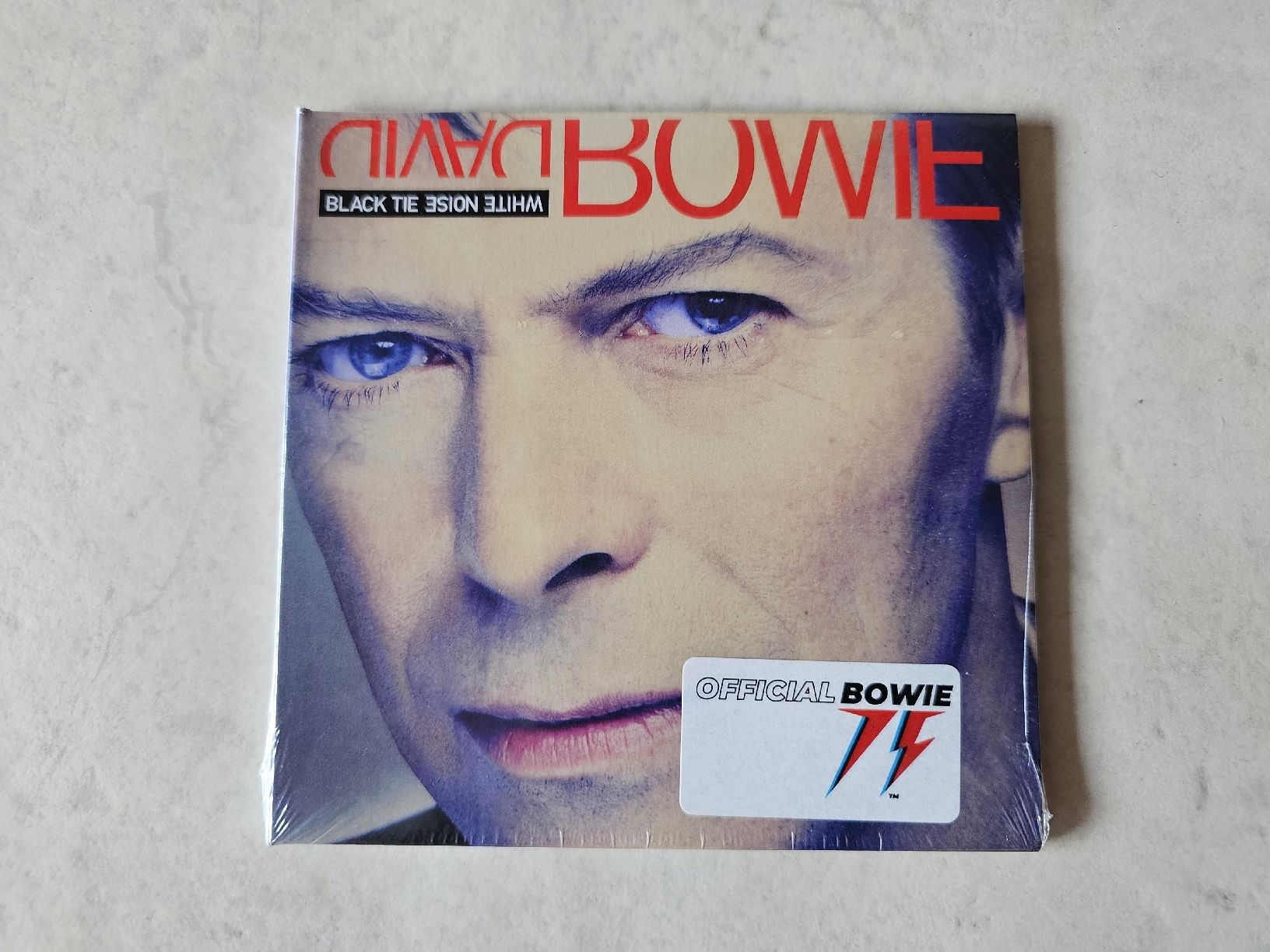 CD: David Bowie  -  Black Tie White Noise  /  Fabrikneu – Nuovo e nell'imballaggio originale da Schneisingen venduto da backstore24