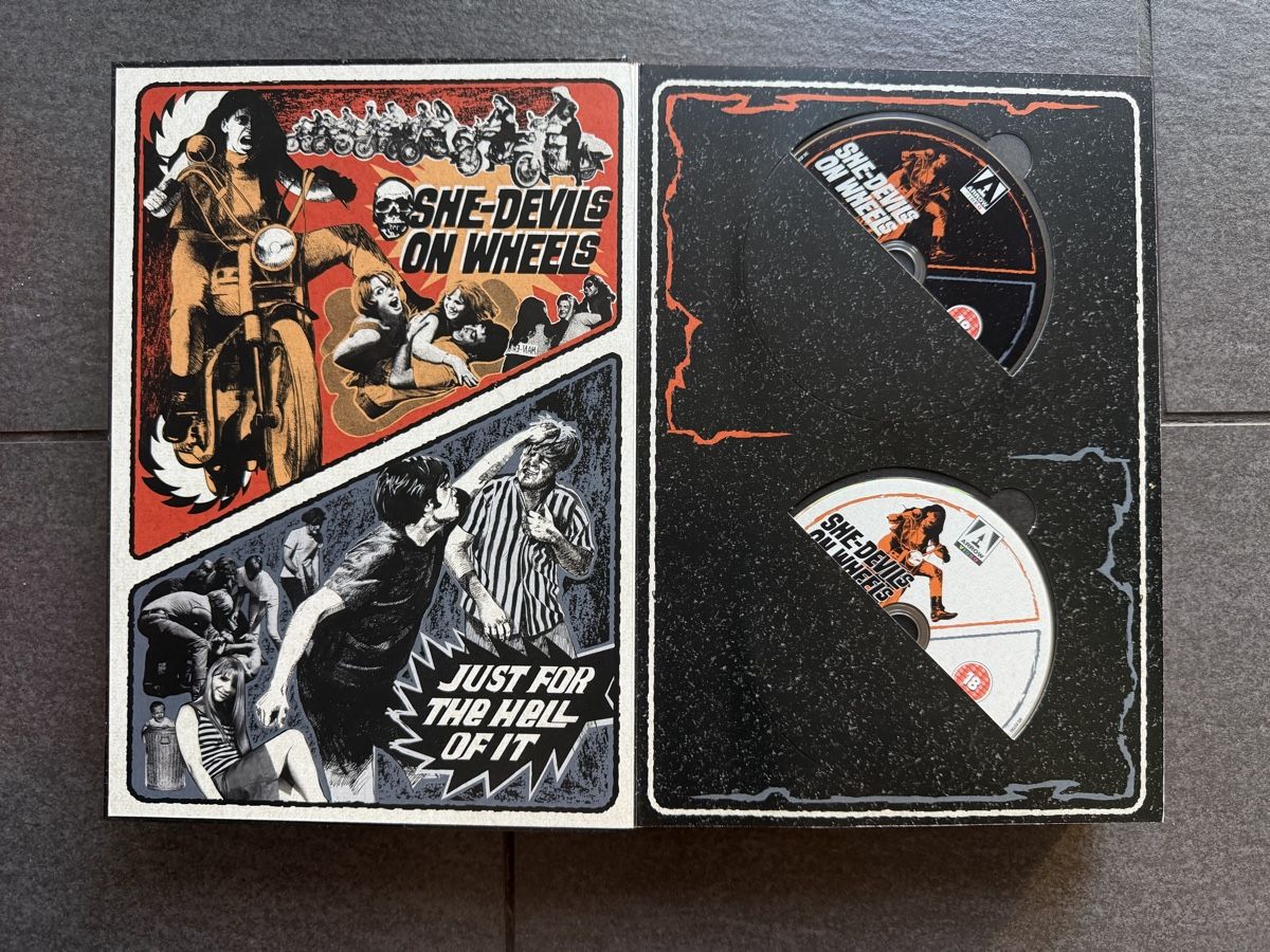 Tutti i DVDs: Herschell Gordon Lewis Feast Arrow Video Blu-ray Set – Usato da Zürich venduto da cENS0R 7