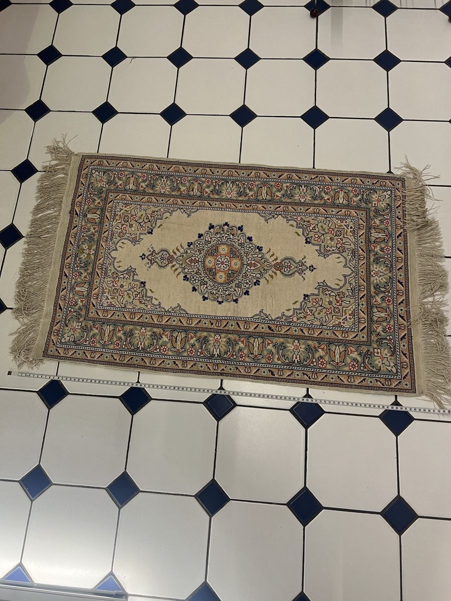 Teppiche: Seidenteppich – Gebraucht aus Aarburg von Annemarie16 5