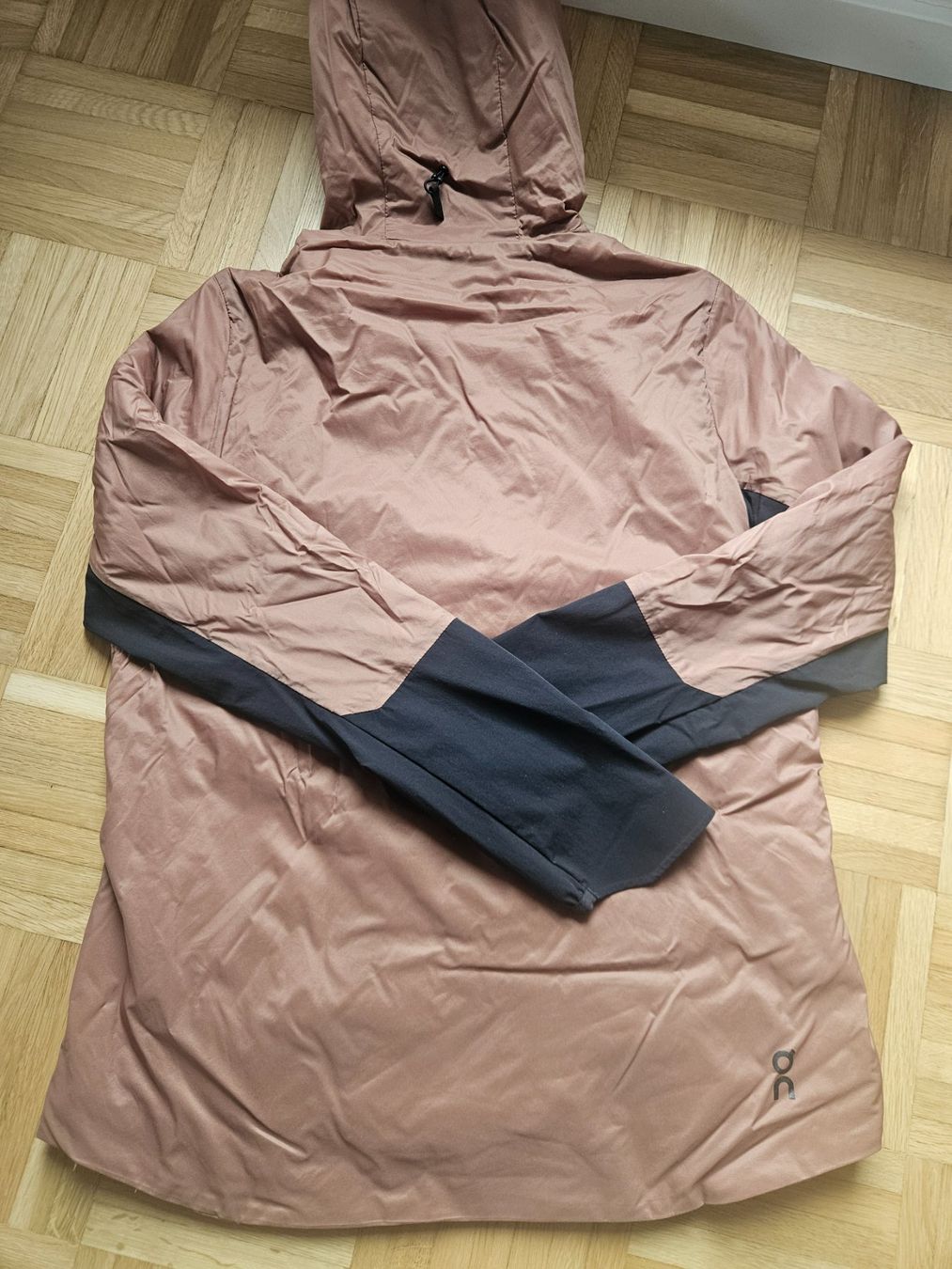 Giacche: On Running Insulator Jacke Damen Gr. M – Usato da Oberhelfenschwil venduto da tup12 3