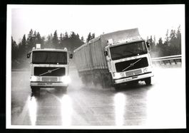 Fotografie Lastwagen Volvo 12 Turbo 8, L