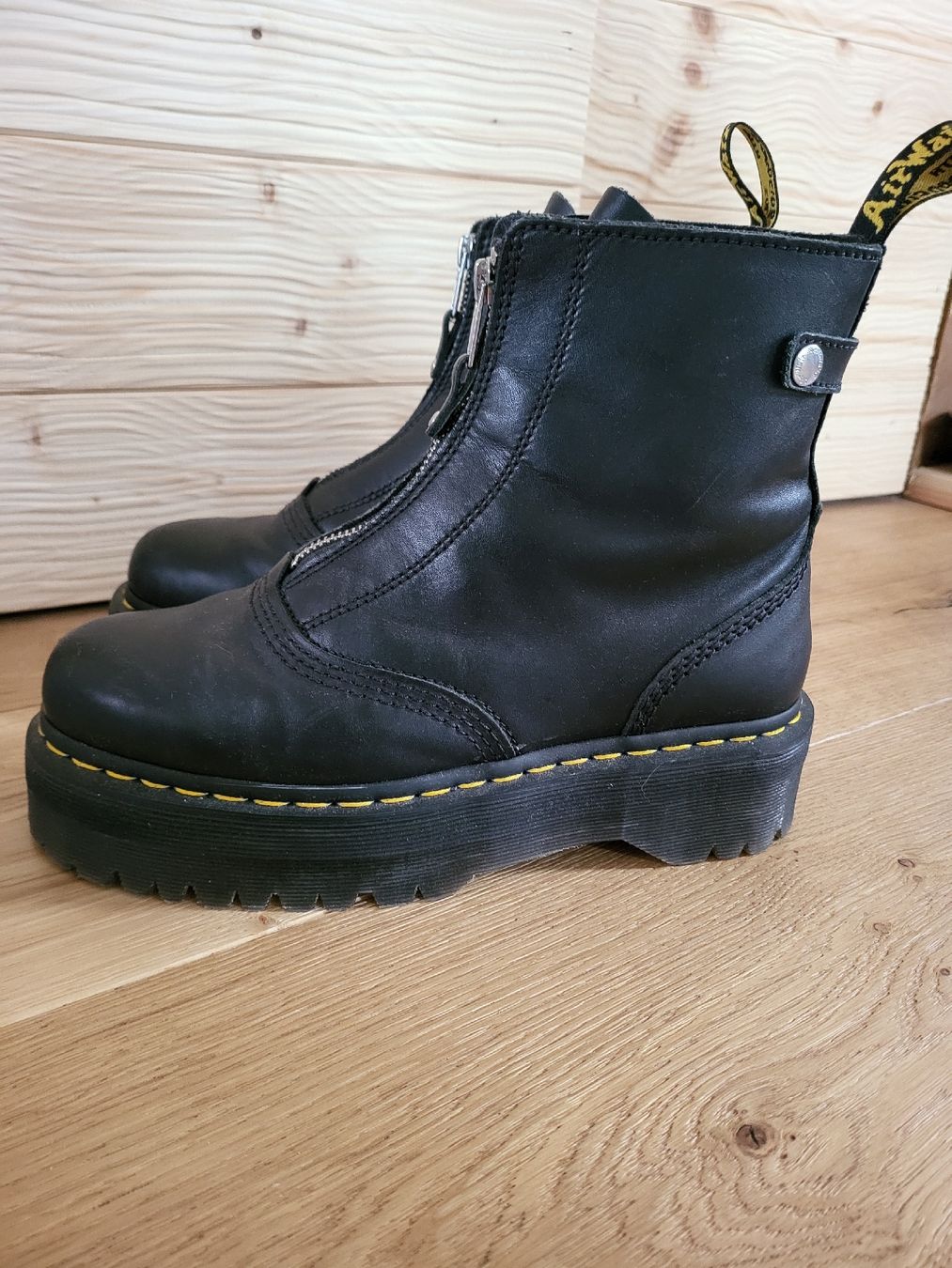 Dr. Martens Damenschuhe: Boots von Dr. Martens, Gr. 40 – Neu (gemäss Beschreibung) aus Kreuzlingen von Kapuzine 8