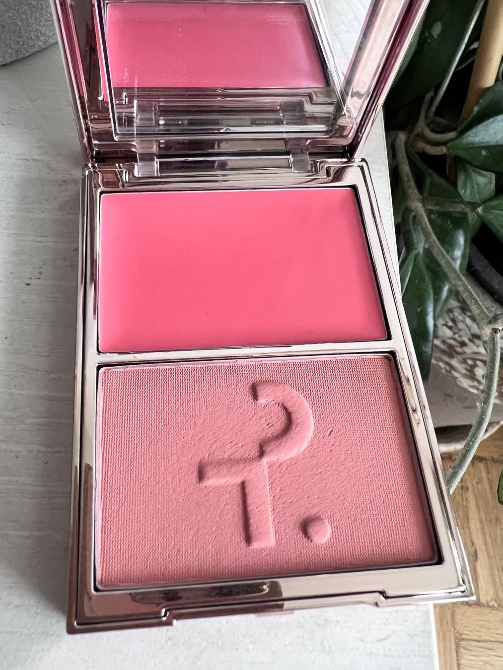 Make-up: Patrick TA Major Headlines Double-Take Crème & Powder Blush – Gebraucht aus Effretikon von YaMn 5