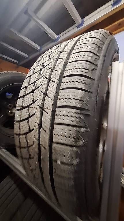 Pneumatici & Ruote complete: neue Winterreifen mit Stahlfelgen – Usato da Leuzigen venduto da mai911 1