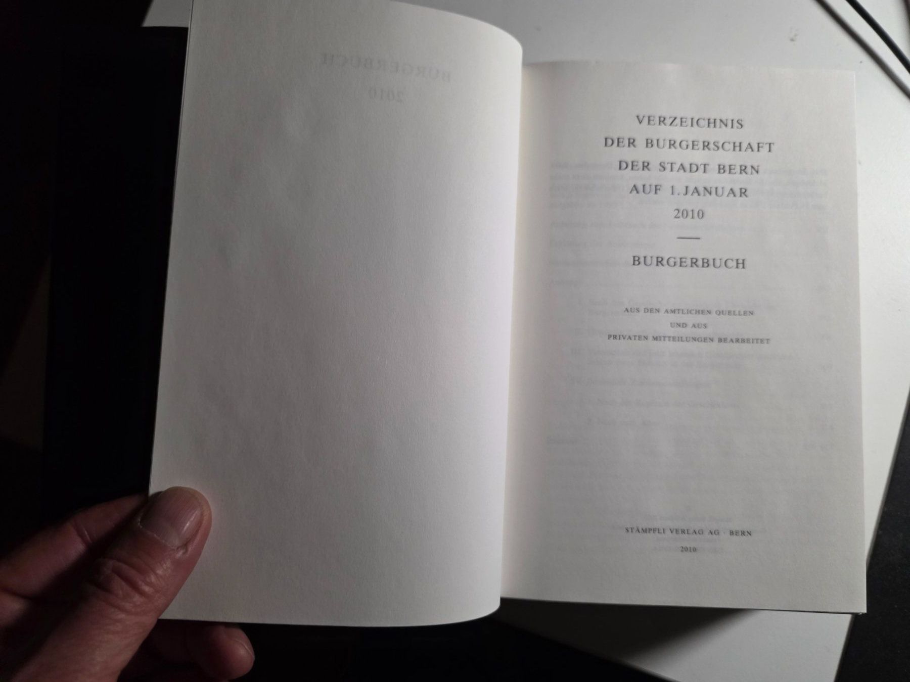 Libri: Stadt Bern BURGERBUCH 2010 - Burger Buch – Usato da Walterswil BE venduto da Lonitti 2