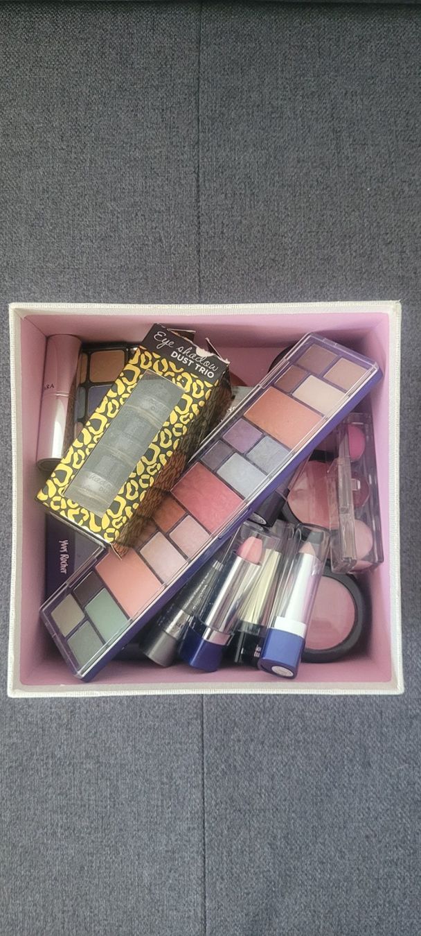 Make-up: Verschiedene Schminke / Make up – Gebraucht aus Schöfflisdorf von CrRG21 6