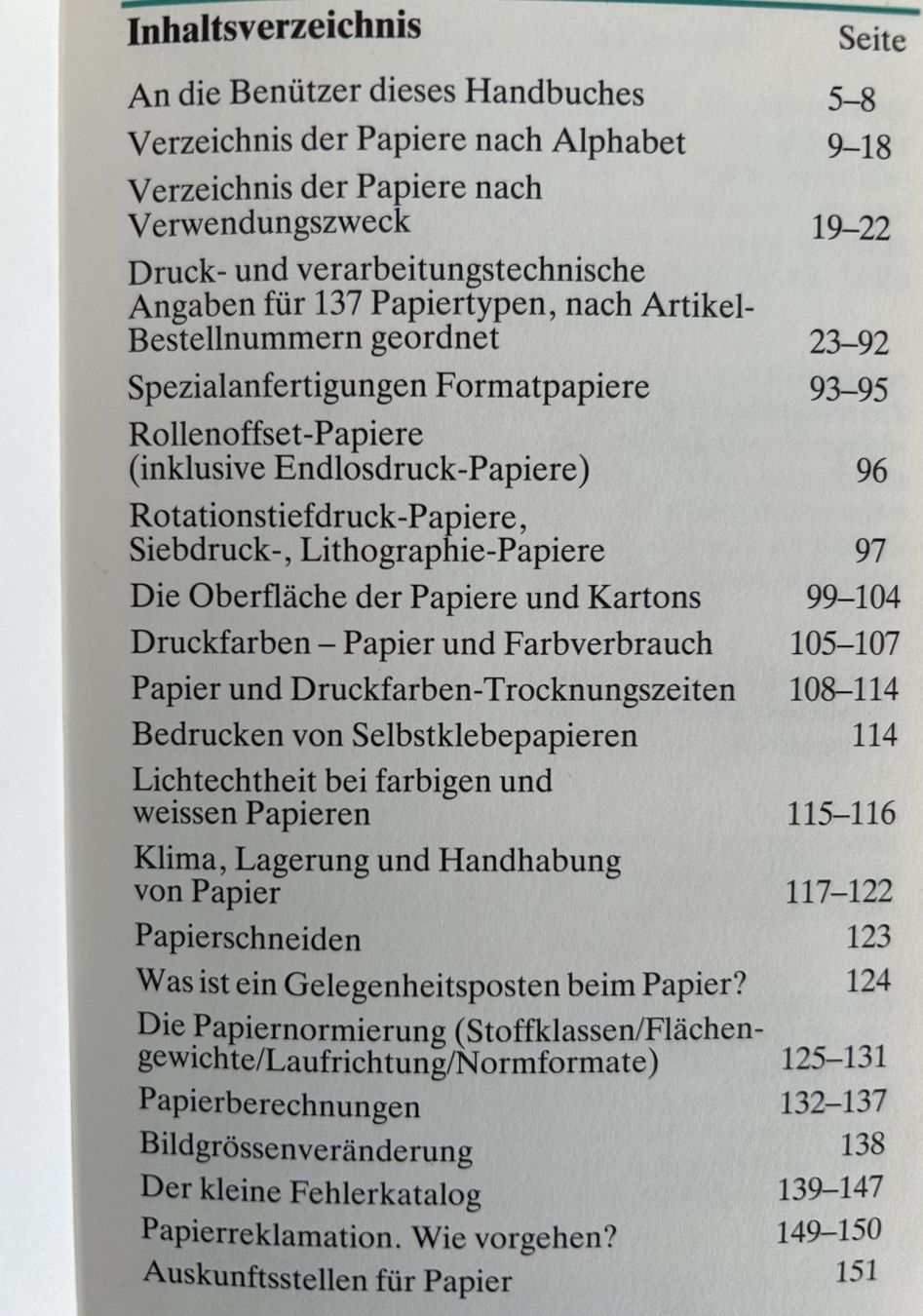 Libri: HANDBUCH PAPIER – Usato da Zürich venduto da Domus09 1