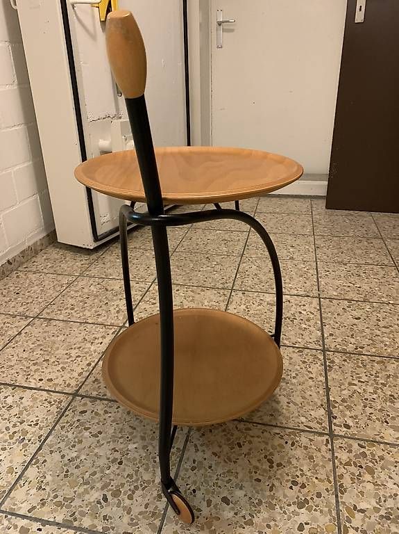 Carrelli di servizio: Servierwagen – Usato da Herzogenbuchsee venduto da _Elegance_