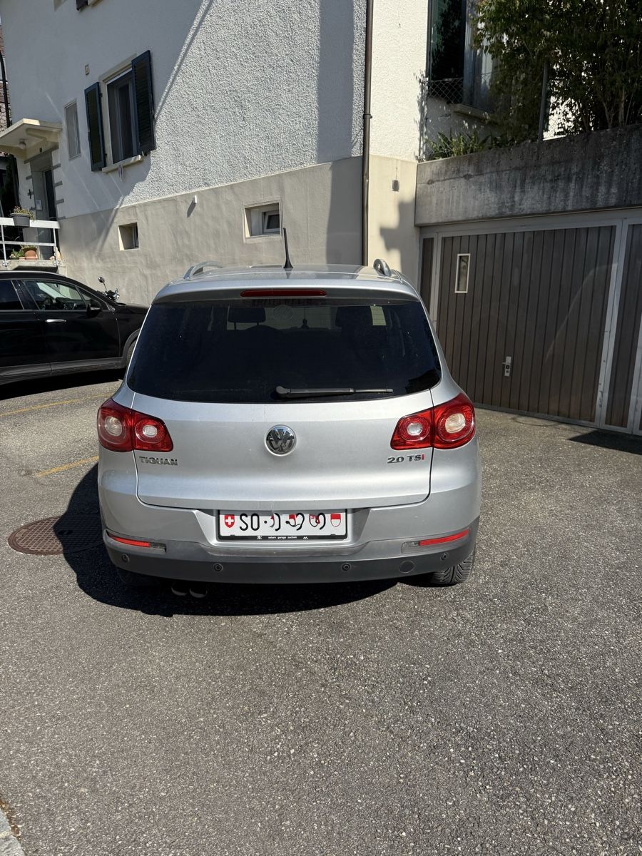 VW Automobili: VW Tiguan 2.0 TSI 4 Motion – Difettoso da zuchwil venduto da Miguel8 2