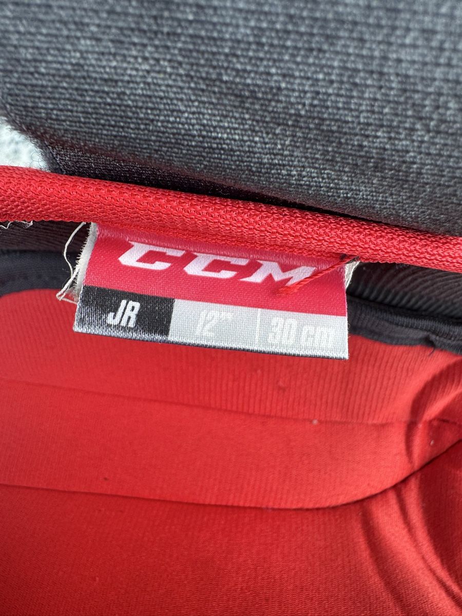 Ccm Schutz & Schoner: CCM Schoner Junior 12 Zoll / 30 cm  – Gebraucht aus Horriwil von kreidlerkari 5