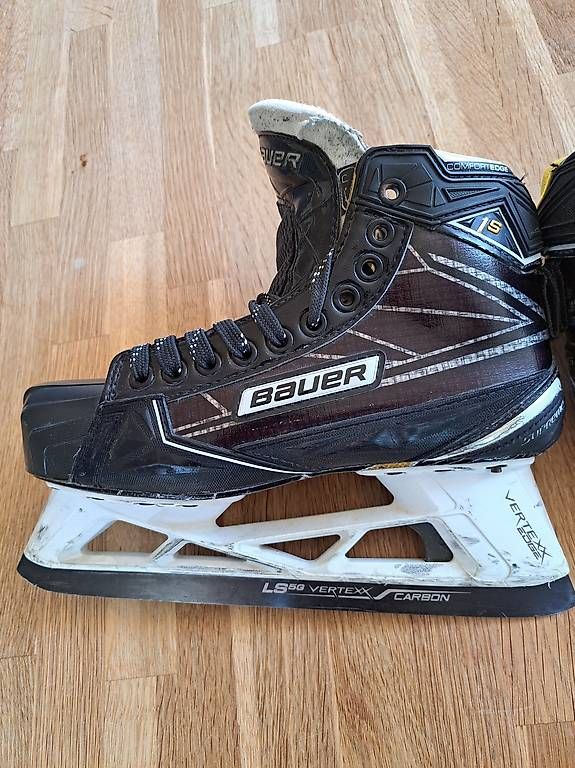 Patins à glace: Bauer Goalieschlittschuhe – D'occasion à Oberburg par Tornados1 3