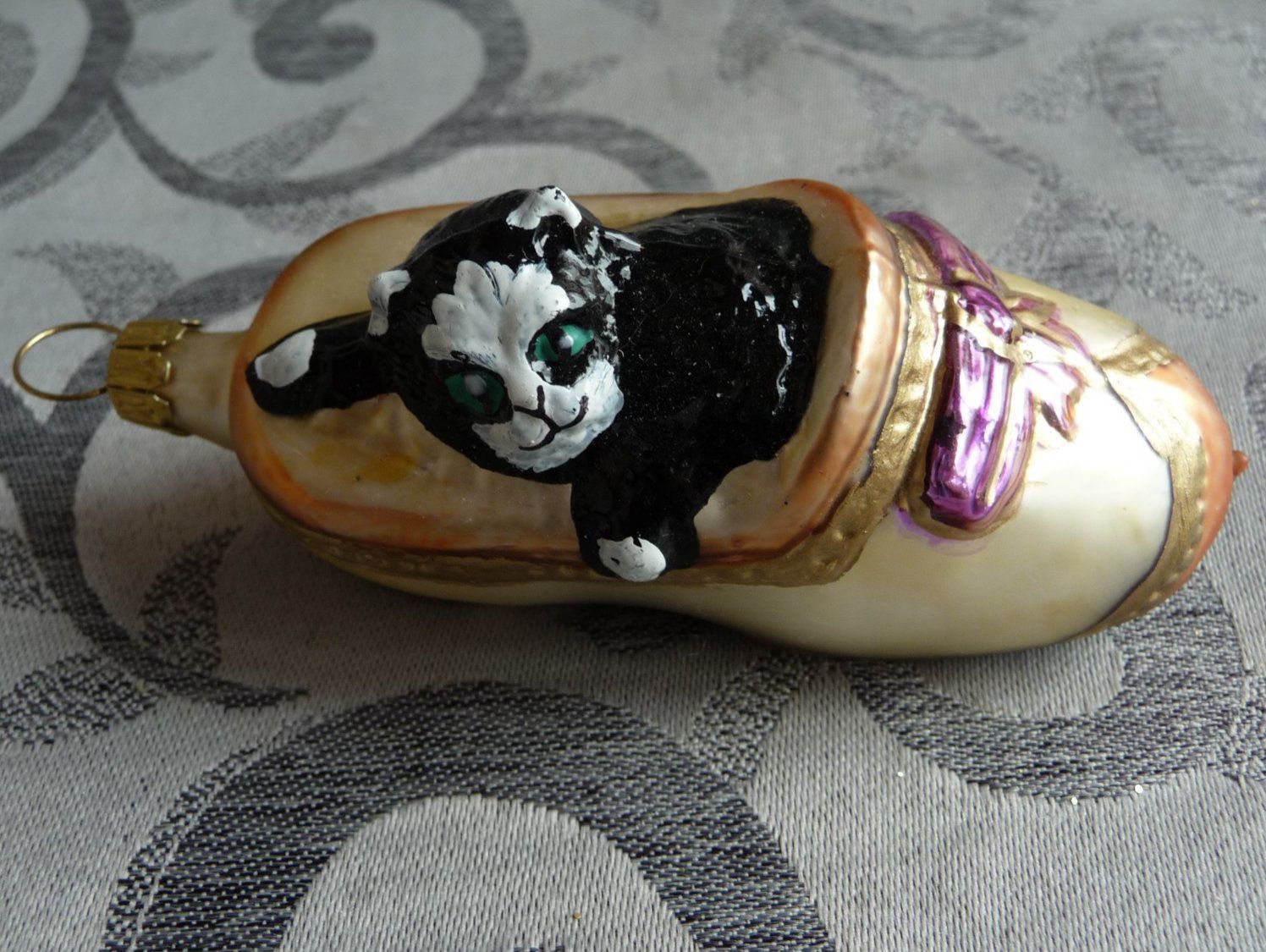 Tutte le decorazioni: Katze im Schuh Christbaumschmuck – Nuovo e nell'imballaggio originale da Alpnach Dorf venduto da marvo