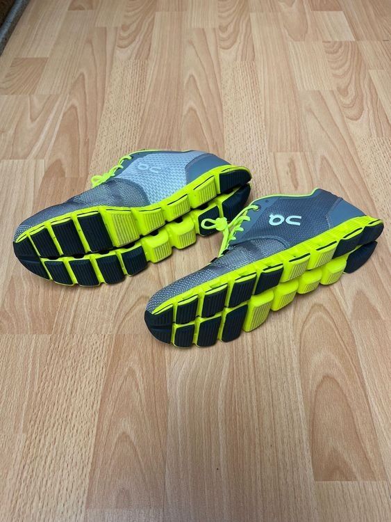 On Scarpe da uomo: On Cloud Sneaker Schuhe Laufschuhe Gr. 42.5 - VERSAND – Nuovo (secondo la descrizione) da Innerferrera venduto da tic_p7qd 2