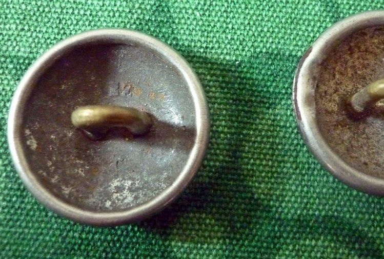 Boutons: Lot Vintage Uniformknöpfe - Knöpfe – D'occasion à Adliswil par di_hans 6